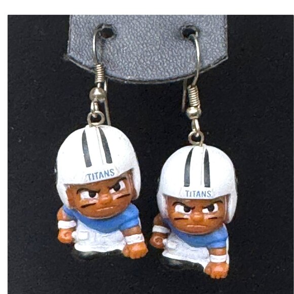 Tennessee Titans Football Player Earrings Unique Sports Fan Gift Teenymates - Picture 2 of 6